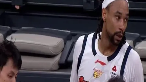 “2025年中国环塔国际拉力赛推出新能源车组赛段”